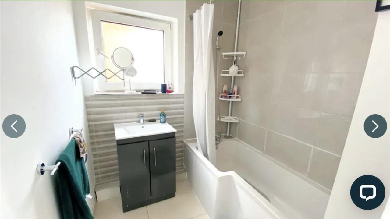 4 Bedroom Property Which Sleeps 8 Very Close To The Harry Potter Studio And Watford Junction Zewnętrze zdjęcie